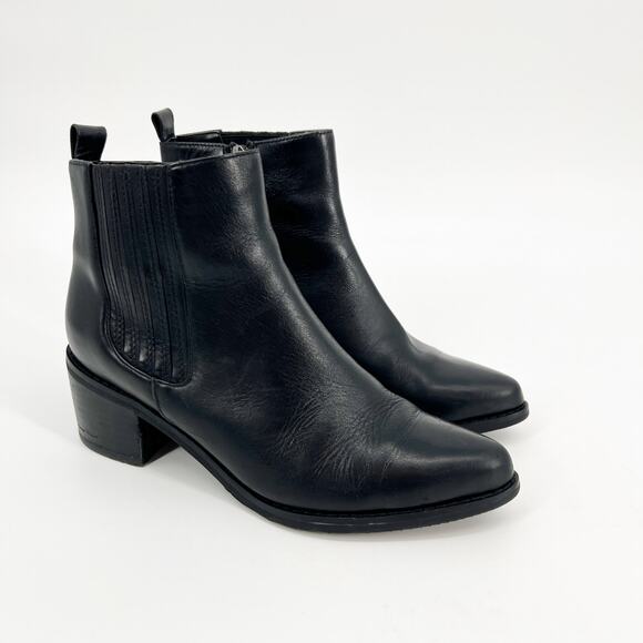 Blondo Elvina Chelsea Ankle Bootie Womens 7 Black Leather Waterproof Pointed Toe - Picture 1 of 12